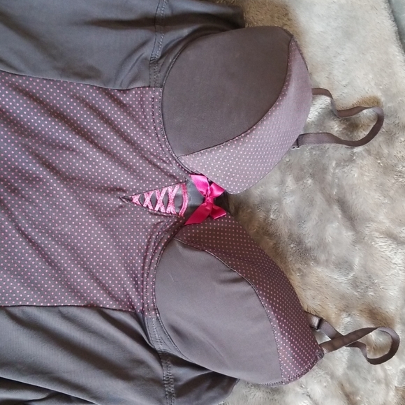 Sexy - Picture 3 of 8